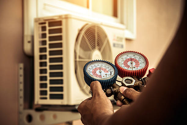 Professional Hvac technician working in Washington, WV